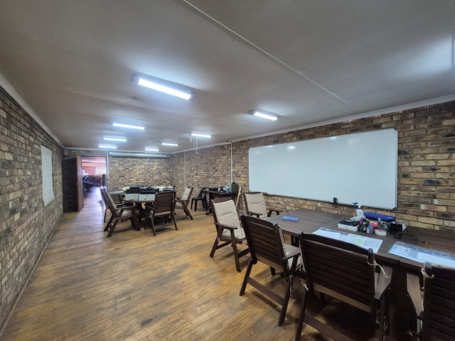 Commercial Property for Sale in Sasolburg Industrial Zone 2 Free State